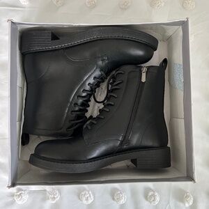 Xappeal Dion Black Faux Leather Combat Boots as worn by Melania Trump Size 9